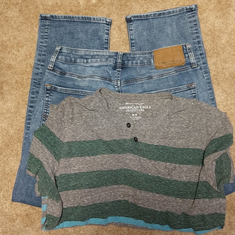 American Eagle jeans & shirt set 29x30 and medium